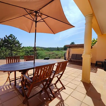 Limoeiro Villa Salir de Porto