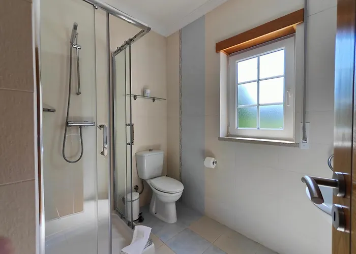 Limoeiro Salir de Porto